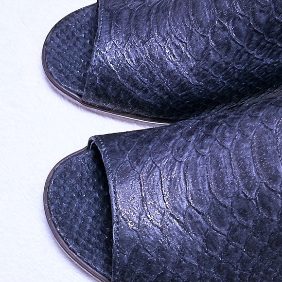 $265 Open Toe Heel Slingback Grey Sandals/Booties - Picture 7 of 11